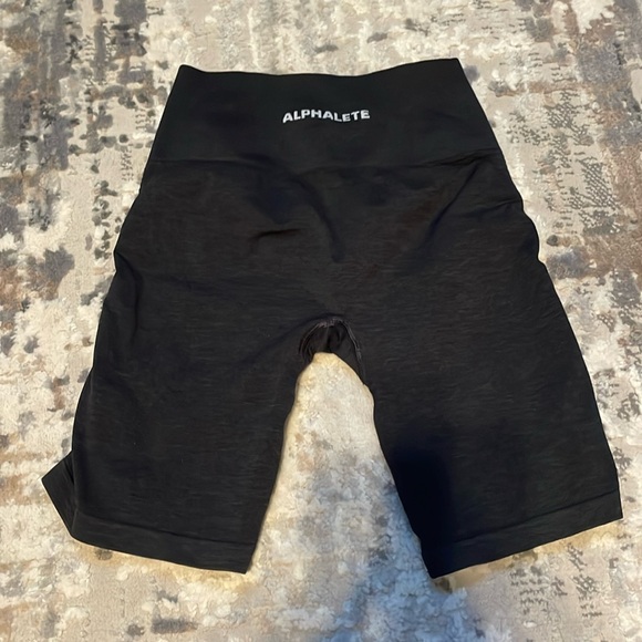 Alphalete Biker Shorts- Worn one time!! - Picture 1 of 3
